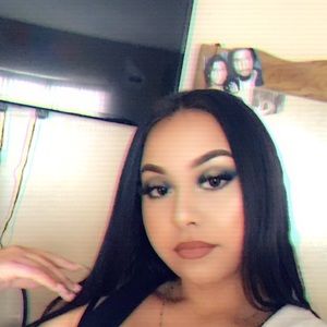 Meet your Posher, Sienna